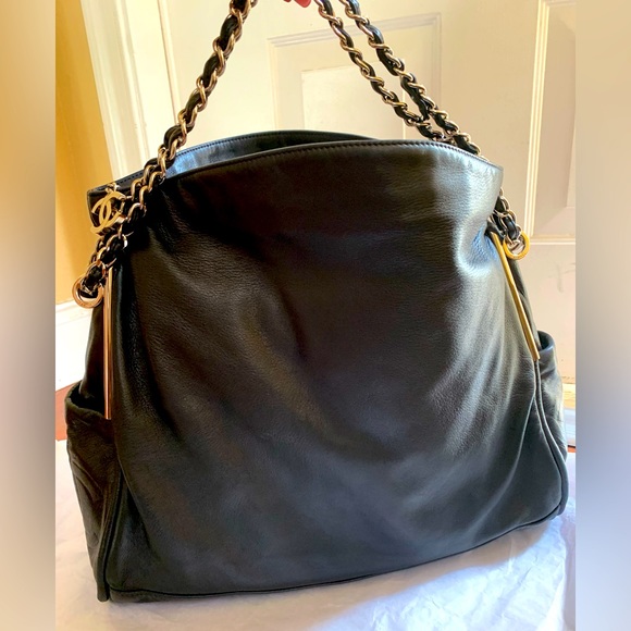 Chanel Ultimate soft leather Bag - Picture 1 of 9